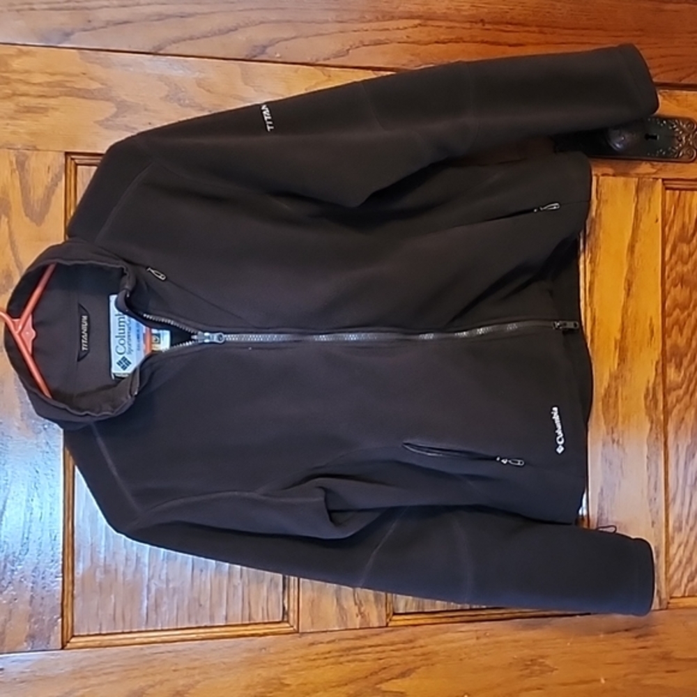 Columbia Titanium jacket‎